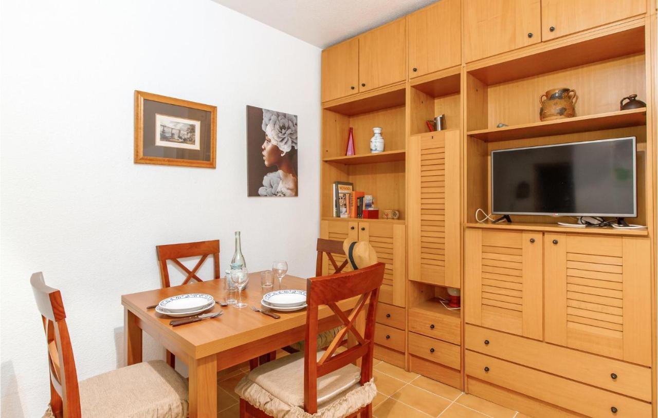 1 Bedroom Nice Apartment In Santa Pola Extérieur photo